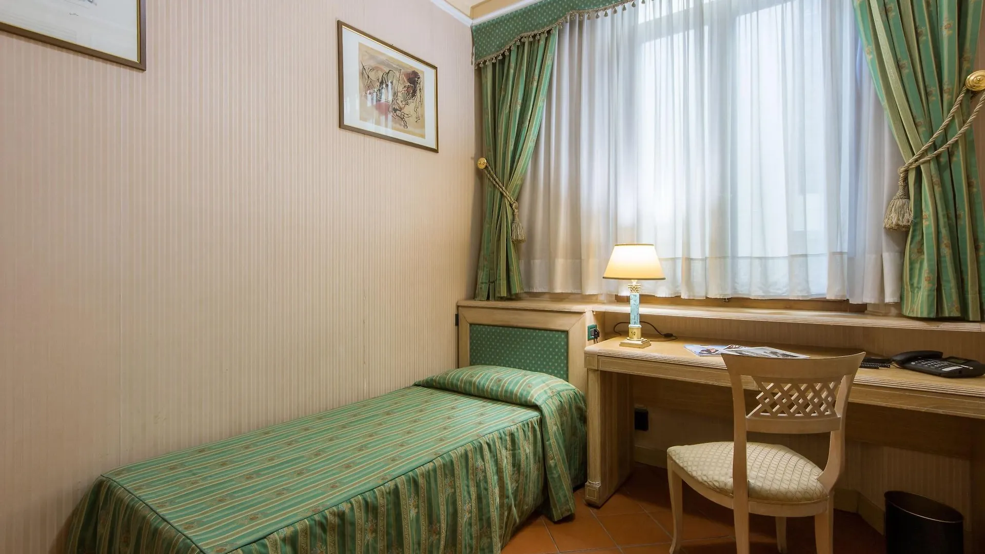 Hotel Panama Florence 3*,